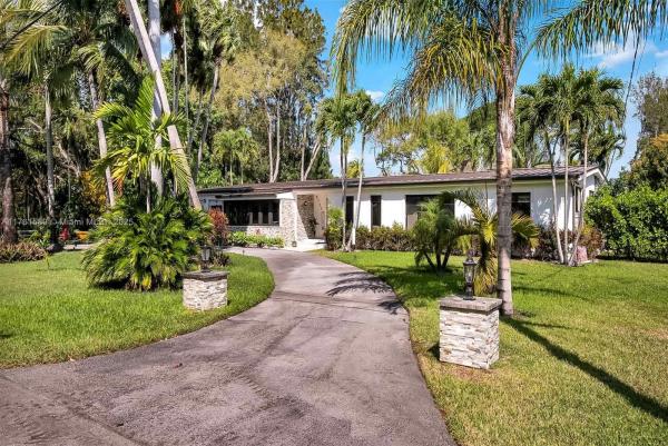 8735 SW 118th St, Miami, Florida 33176, image 1