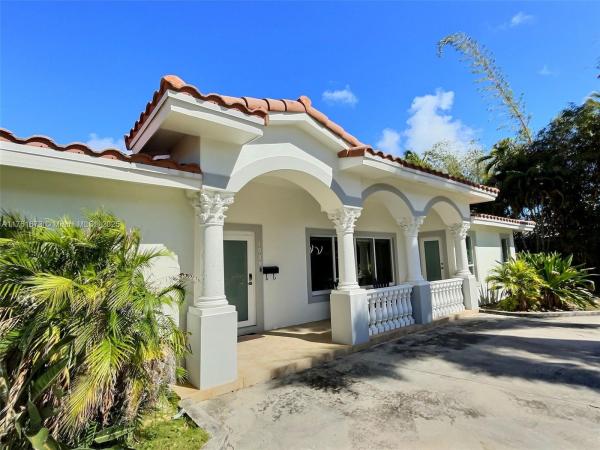 Hollywood Lakes, 1039 Lincoln St, Hollywood, Florida 33019, image 1