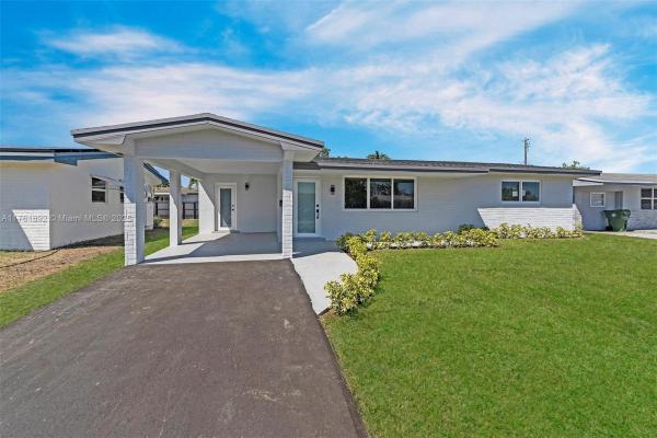Boulevard Heights, 8621 NW 15th Ct, Pembroke Pines, Florida 33024, image 1