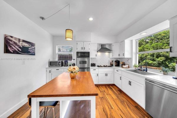 Fairmont, 215 NE 121st Ter, North Miami, Florida 33161, image 2