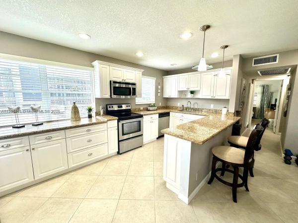 Harwood, 31 Harwood B #31, Deerfield Beach, Florida 33442, image 1