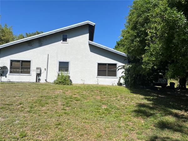 21210 Glades Cut Off Rd, Port St. Lucie, Florida 34987, image 2