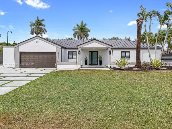 15521 SW 152nd Ter, Unincorporated Dade County, Florida 33187, image 1