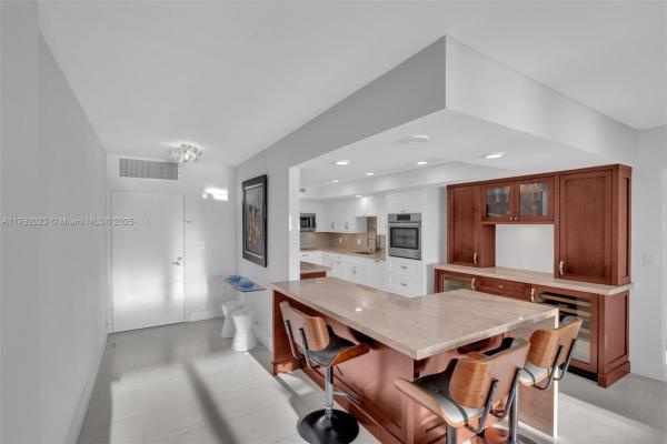 Sea Air Towers, 3725 S Ocean Dr #1024, Hollywood, Florida 33019, image 1