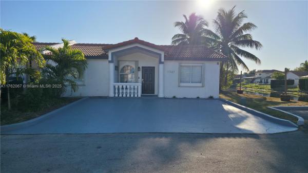 17227 NW 74th Path, Hialeah, Florida 33015, image 1
