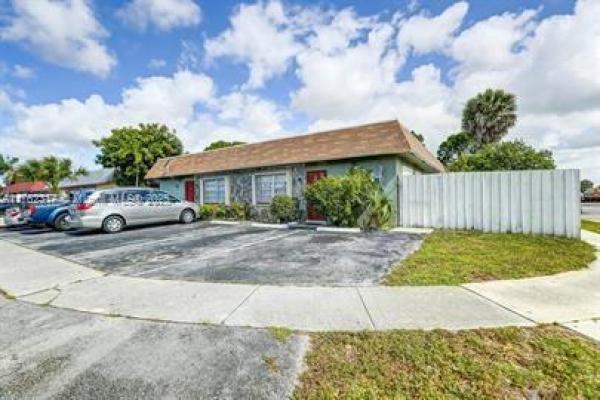 Lauderdale North Park, 7801 SW 10th St #3, North Lauderdale, Florida 33068, image 1