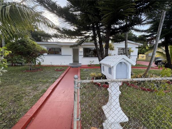 Realsite Estates, 18600 NW 42nd Pl, Miami Gardens, Florida 33055, image 1