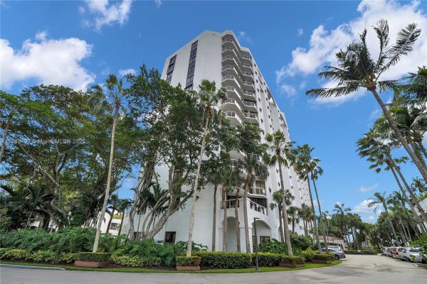Portsview At Waterways, 3610 Yacht Club Dr #1014, Aventura, Florida 33180, image 1
