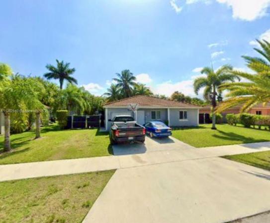 13424 SW 257th Ter, Unincorporated Dade County, Florida 33032, image 1