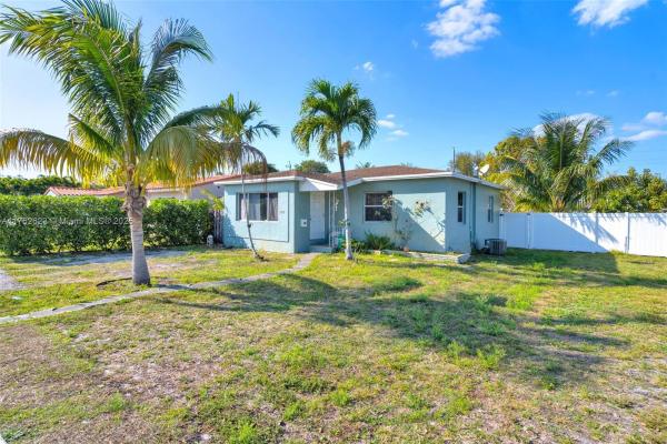 Hollywood Park, 2419 Harding St, Hollywood, Florida 33020, image 1