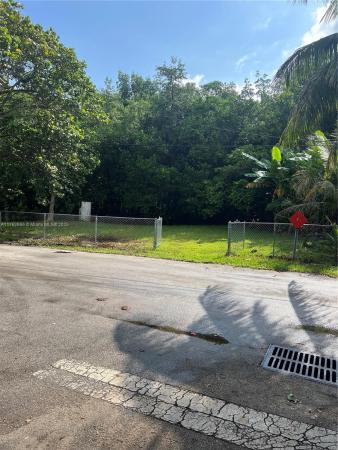 Trailer City, 13691 NE 25th Ave, North Miami Beach, Florida 33181, image 1