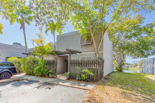 Villas Lakes, 1548 NW 113th Way, Pembroke Pines, Florida 33026, image 1