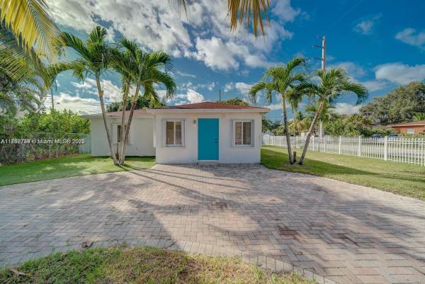 442 NW 100th St, Unincorporated Dade County, Florida 33150, image 1