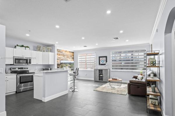 Villaggio, 4404 SW 160th Ave #824, Miramar, Florida 33027, image 1