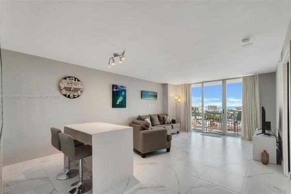 Yacht Club At Portofino, 90 Alton Rd #1405, Miami Beach, Florida 33139, image 1
