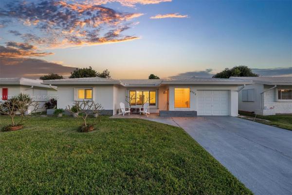 Faircrest 14, 6702 NW 71st St, Tamarac, Florida 33321, image 1