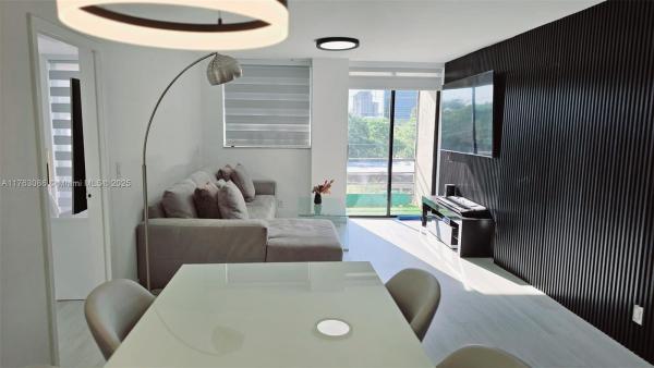 Carlton Bay, 2821 N Miami Beach Blvd #4F, North Miami Beach, Florida 33160, image 1
