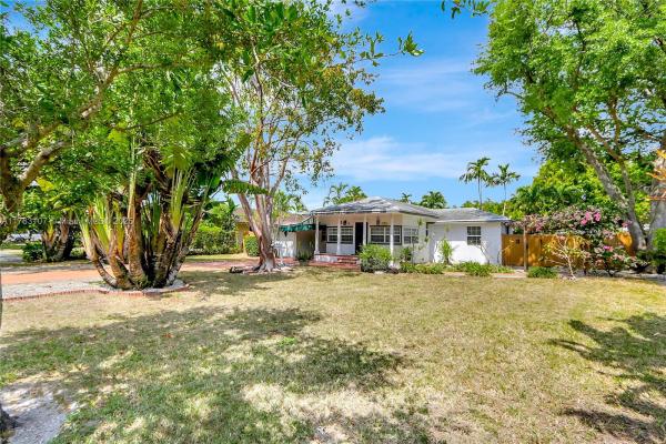 Kent Estates, 521 Wren Ave, Miami Springs, Florida 33166, image 2