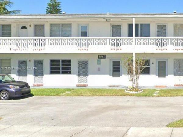 121 NE 204th St #1, Miami Gardens, Florida 33179, image 1