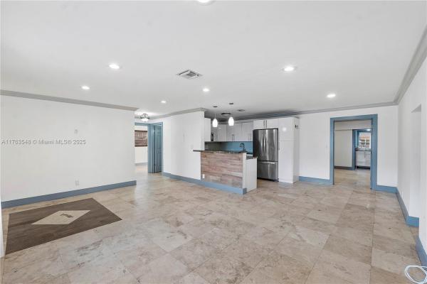 Plantation Point, 1541 SW 52nd Ave, Plantation, Florida 33317, image 1