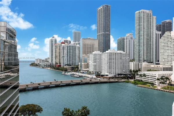 Courvoisier Courts, 701 Brickell Key Blvd #1510, Miami, Florida 33131, image 1