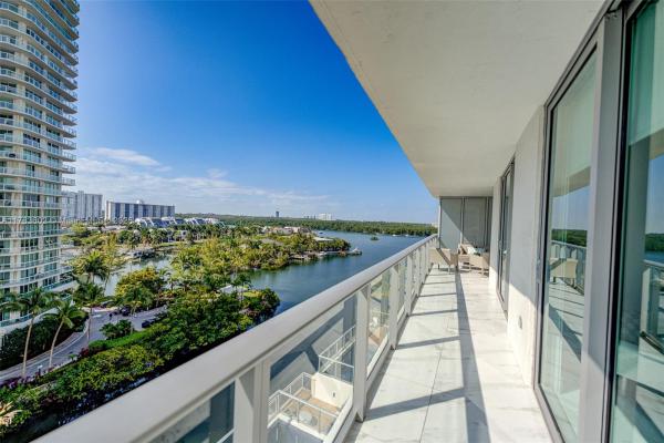 Parque Towers, 300 Sunny Isles Blvd #4-804, Sunny Isles Beach, Florida 33160, image 1