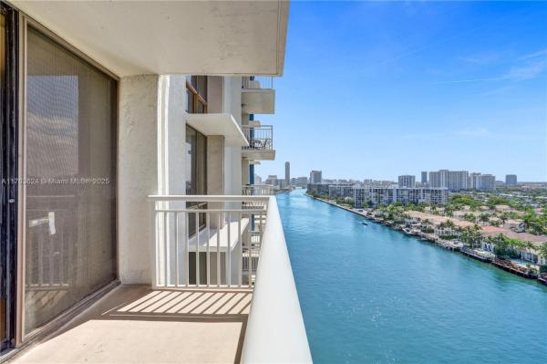 Allington Towers South, 1600 S Ocean Dr #15B, Hollywood, Florida 33019, image 3