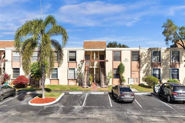 Palm Springs 3, 7311 NW 18th St #204, Margate, Florida 33063, image 1
