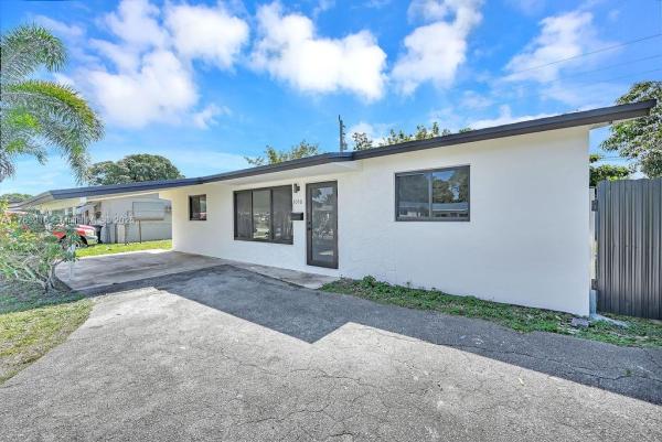 Royal Palms Park, 3056 NW 20th St, Fort Lauderdale, Florida 33311, image 1