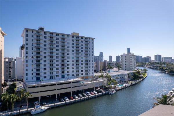 Golden Horn, 427 Golden Isles Dr #12I, Hallandale Beach, Florida 33009, image 1