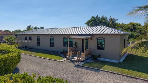 18860 SW 354th Ter, Unincorporated Dade County, Florida 33034, image 1