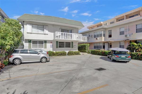 6856 Abbott Ave #8, Miami Beach, Florida 33141, image 1