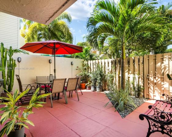 Lake Place, 614 Executive Center Dr #102, West Palm Beach, Florida 33401, image 1