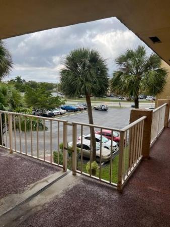 Sunrise Lakes 2, 8465 Sunrise Lakes Blvd #304, Sunrise, Florida 33322, image 1
