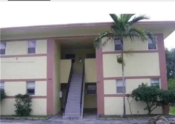 Golden Heights, 825 SW 10th St #D, Hallandale Beach, Florida 33009, image 1