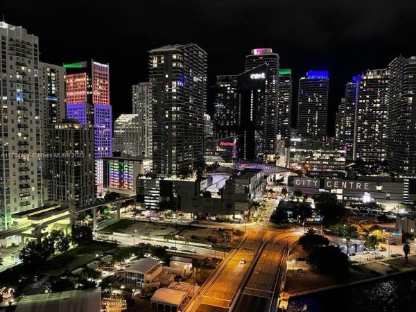 Wind, 350 S Miami Ave #2502, Miami, Florida 33130, image 2