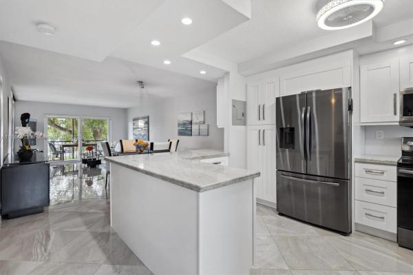 Pembroke Pines, Florida 33025, image 1