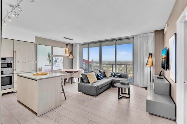 Hyde Beach House, 4010 S Ocean Dr #R3106, Hallandale Beach, Florida 33019, image 1