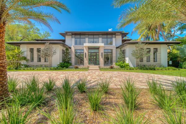 Riviera, 6900 Granada Blvd, Coral Gables, Florida 33146, image 1