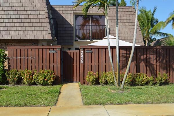 Waterford Courtyards South, 2546 SW 15th St #2546, Deerfield Beach, Florida 33442, image 1