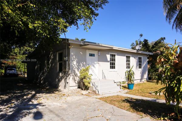 415 NW 7th St, Homestead, Florida 33030, image 1