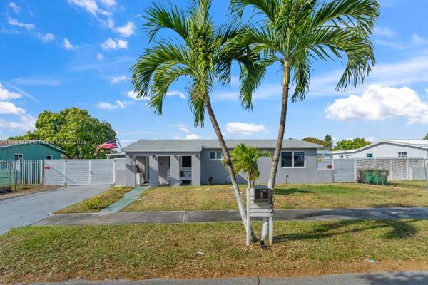 10341 SW 150th Ter, Unincorporated Dade County, Florida 33176, image 1