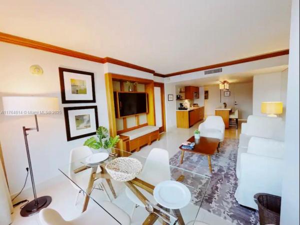 Central Carillon Beach, 6801 Collins Ave #315, Miami Beach, Florida 33141, image 1