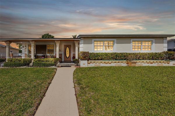 Norwood, 1335 NW 188th St, Miami Gardens, Florida 33169, image 1