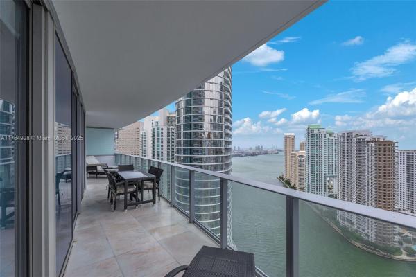 Epic Hotel & Residences, 200 Biscayne Boulevard Way #3507, Miami, Florida 33131, image 1