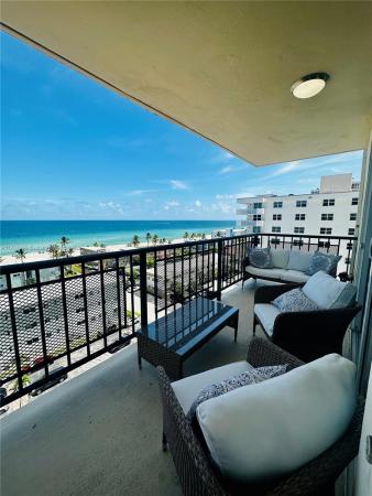 Oxford Towers, 1501 S Ocean Dr #1006, Hollywood, Florida 33019, image 1