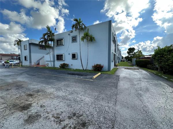 Villas Del Sol, 1340 W 41st St #201, Hialeah, Florida 33012, image 1