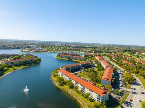 Hawthorne At Century Village, 12900 SW 13th St #211E, Pembroke Pines, Florida 33027, image 1