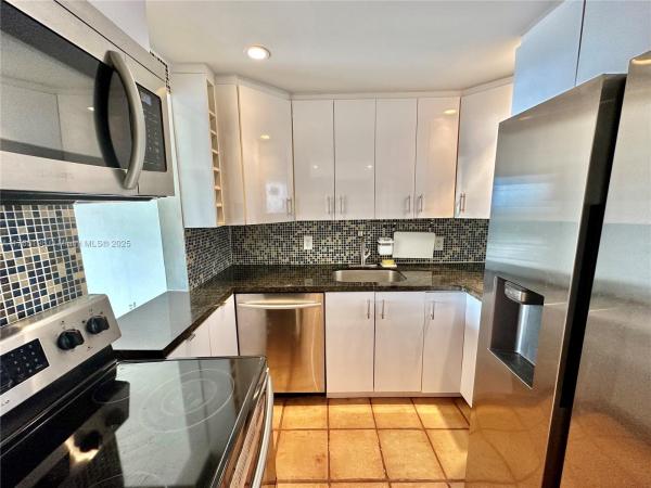 2350 NE 135th St #1101, Miami, Florida 33181, image 1