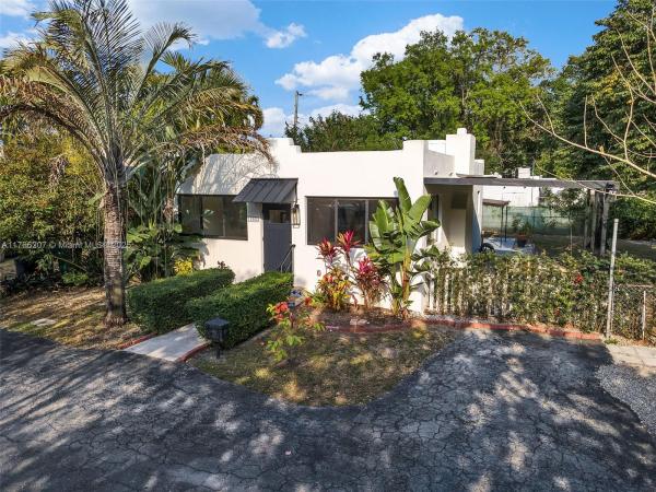 Griffing Biscayne Park Estates, 12023 NE 8th Ave, Biscayne Park, Florida 33161, image 1